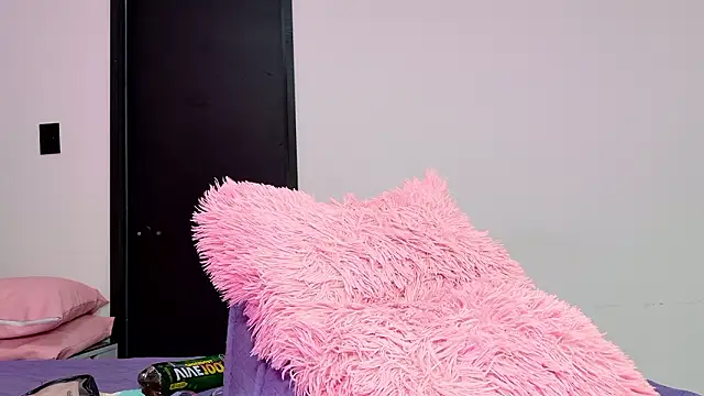 Snapshot of celeste_sea chatting on February 2026 07:19:02 PM celeste sea online show from February 2026 07:19:02 PM