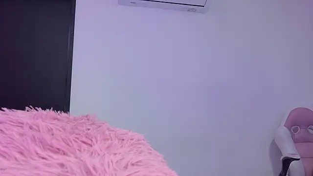Snapshot of celeste_sea chatting on June 2026 07:19:02 PM celeste sea online show from June 2026 07:19:02 PM