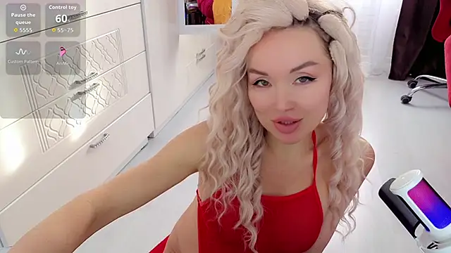 WhiteBunny online show from January 2026 07:58:02 AM