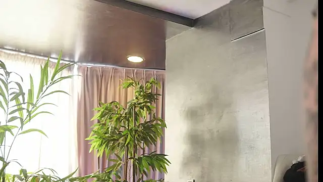 Snapshot of HotSkinnyX chatting on February 2026 10:03:02 AM HotSkinnyX online show from February 2026 10:03:02 AM