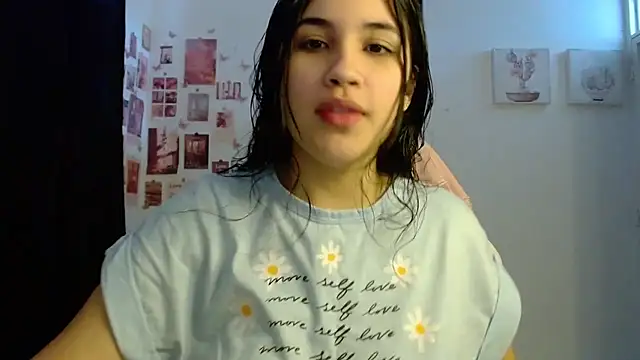 Snapshot of InocentHeaven1 chatting on April 2026 12:51:02 PM InocentHeaven1 online show from April 2026 12:51:02 PM
