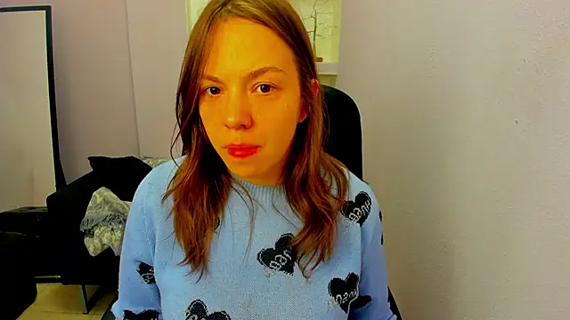 Persephoni online show from April 2026 08:26:01 PM