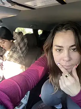 LeaGambit   online show from January 2025 05:50:01 PM