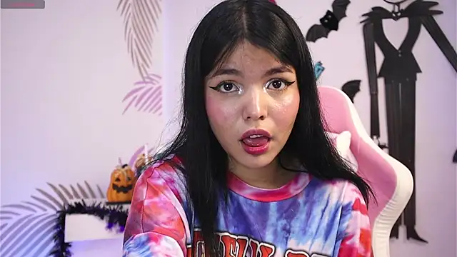 dianebleu online show from October 2025 03:42:02 AM