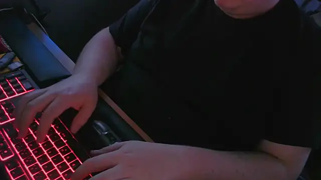 Smallcock22 online show from March 2026 04:46:01 PM