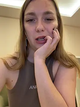 Janeee online show from December 2024 01:38:02 PM