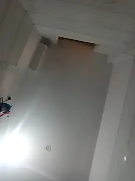 Snapshot of Lent_Medium chatting on September 2025 09:44:01 AM Lent Medium online show from September 2025 09:44:01 AM