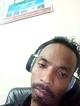 Snapshot of Lent_Medium chatting on October 2025 02:48:02 PM Lent Medium online show from October 2025 02:48:02 PM