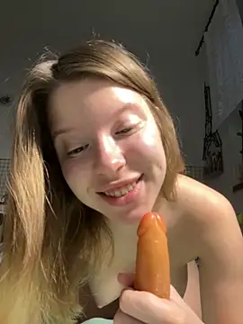 kimczii online show from April 2026 06:16:01 AM