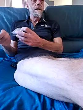 Snapshot of eddouxxx78 chatting on July 2026 05:26:02 PM eddouxxx78 online show from July 2026 05:26:02 PM