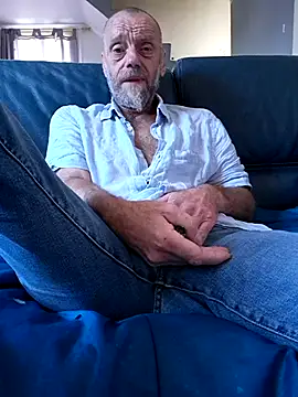 Snapshot of eddouxxx78 chatting on July 2026 06:20:01 PM eddouxxx78 online show from July 2026 06:20:01 PM