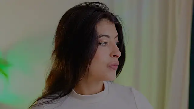 anabelcurvy online show from January 2026 06:45:01 PM