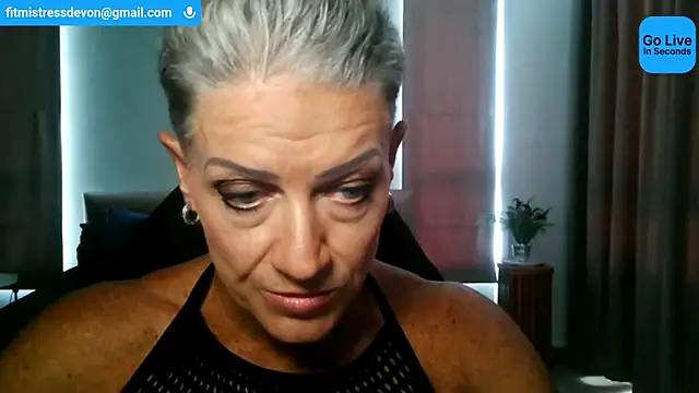 Snapshot of Devon2020 chatting on June 2026 09:55:02 AM Devon2020 online show from June 2026 09:55:02 AM