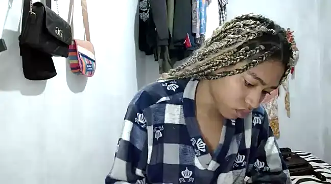 angelamarie1 online show from February 2025 12:06:02 PM