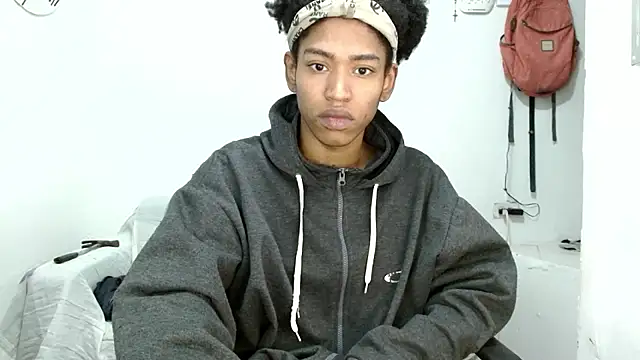 angelamarie1 online show from October 2025 12:13:02 PM