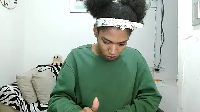 angelamarie1 online show from February 2026 11:57:02 AM