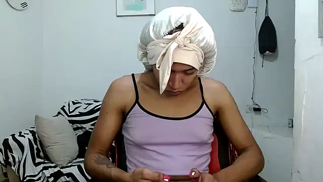 angelamarie1 online show from March 2026 11:37:01 AM