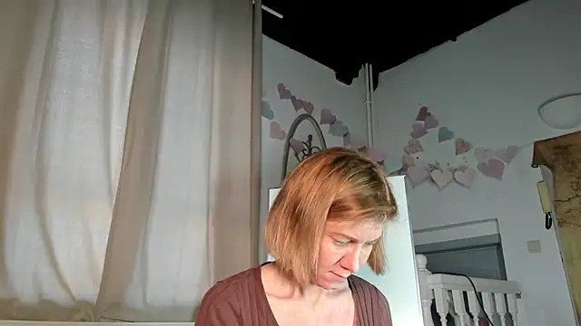 Lola Belgium online show from March 2025 04:21:01 PM