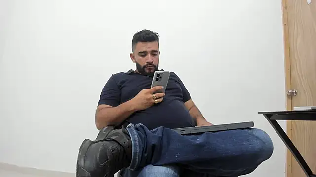 isearchcompany online show from October 2025 01:03:01 AM