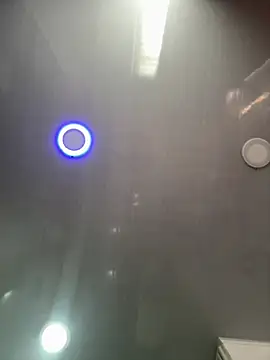 perla kem  online show from April 2026 07:58:01 PM