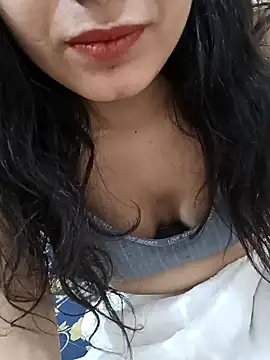 CuteSarikaLIVE online show from February 2025 04:47:01 AM