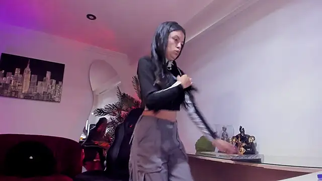 Meghan320 online show from April 2026 11:37:01 AM