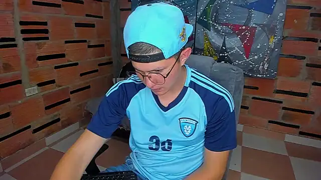 patrik 027 online show from February 2025 05:03:02 PM