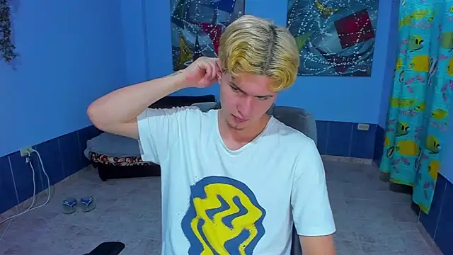 patrik 027 online show from September 2025 04:12:02 AM