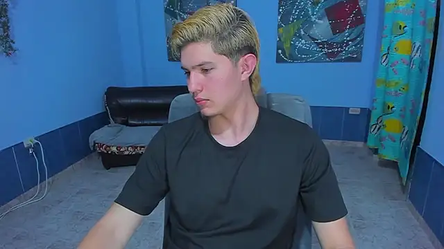 patrik 027 online show from September 2025 06:08:01 PM