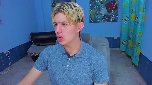 patrik 027 online show from November 2025 07:35:01 PM