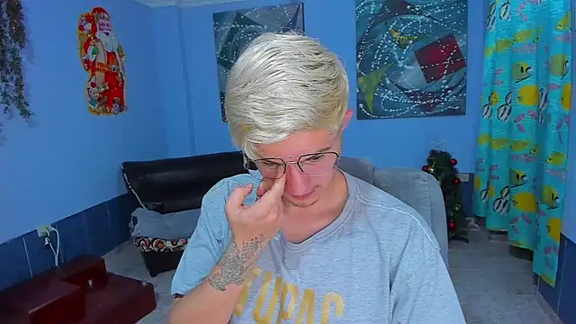 patrik 027 online show from December 2025 08:54:02 AM