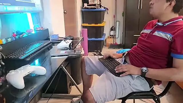 Snapshot of thor000089 chatting on September 2025 11:21:01 PM thor000089 online show from September 2025 11:21:01 PM