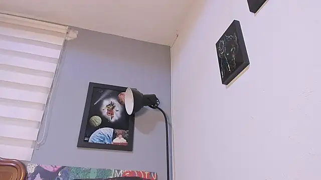 Snapshot of damn_fox chatting on March 2025 10:26:01 PM damn fox online show from March 2025 10:26:01 PM