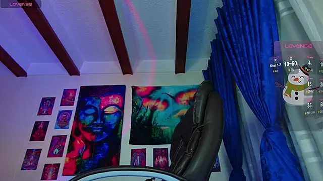 Snapshot of dimitri-bilak chatting on December 2024 01:34:01 AM dimitri-bilak online show from December 2024 01:34:01 AM