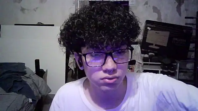 Emv2 online show from March 2026 04:40:02 AM