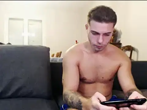 Elkafit28 online show from January 2026 08:45:01 PM