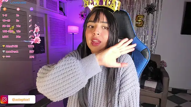 Miss Nicole online show from January 2025 06:37:01 AM