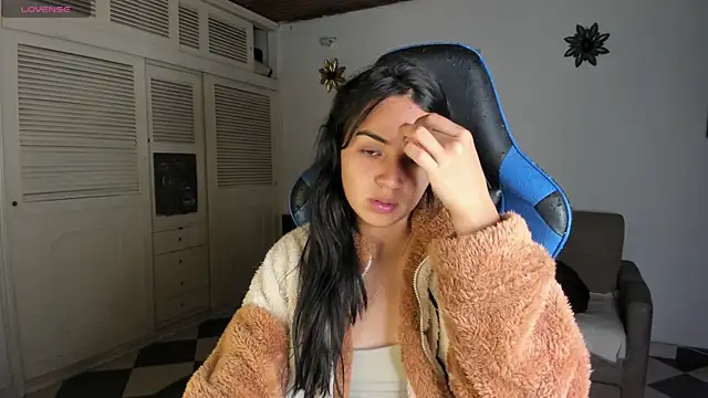 Miss Nicole online show from January 2025 01:42:02 AM