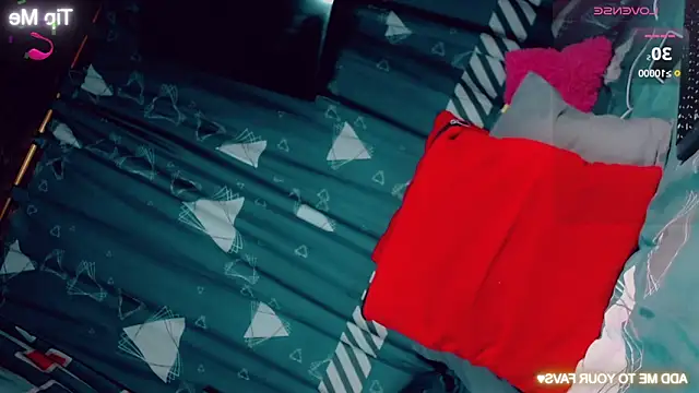 CharlotteBigCock online show from October 2025 02:51:02 PM