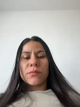 Reggie-Liam online show from July 2026 07:19:02 PM