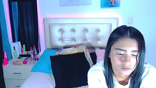 Jenng18 online show from February 2025 07:02:02 AM