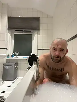 bigguy101 online show from January 2025 05:37:02 PM