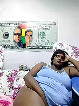 NWC4LYF online show from December 2024 09:56:02 PM