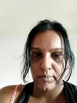 NWC4LYF online show from October 2025 05:41:01 AM