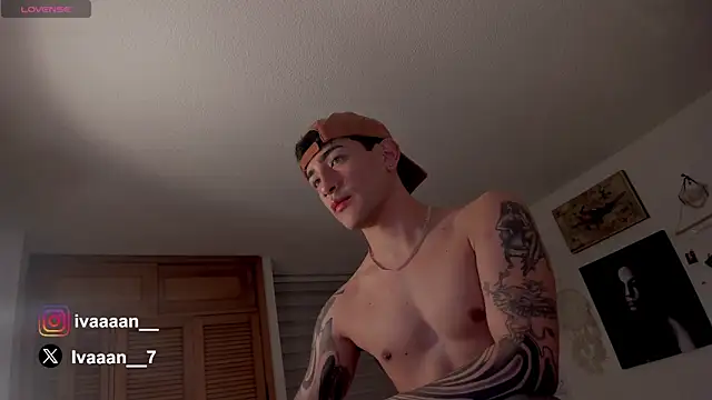 ivaaaan  online show from January 2025 01:21:01 AM