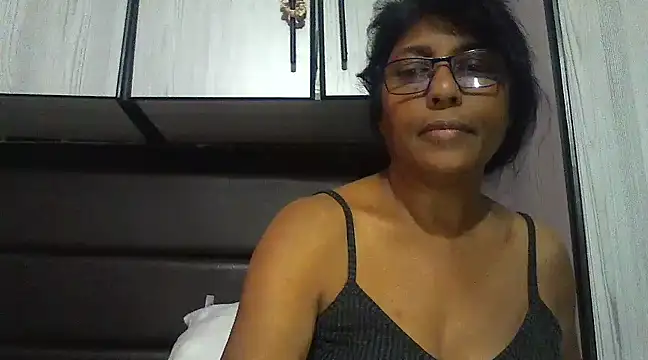 MsAttitude online show from March 2025 09:38:02 AM