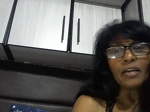 MsAttitude online show from October 2025 06:58:02 AM