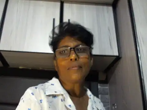 MsAttitude online show from April 2026 08:37:02 AM