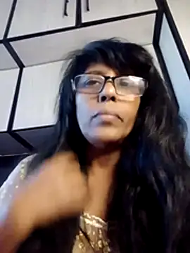 MsAttitude online show from July 2026 07:45:01 AM