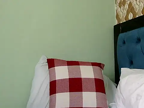 Snapshot of divineass_1 chatting on June 2026 08:38:01 AM divineass 1 online show from June 2026 08:38:01 AM
